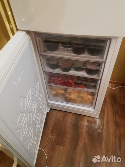 Холодильник бирюса 6031