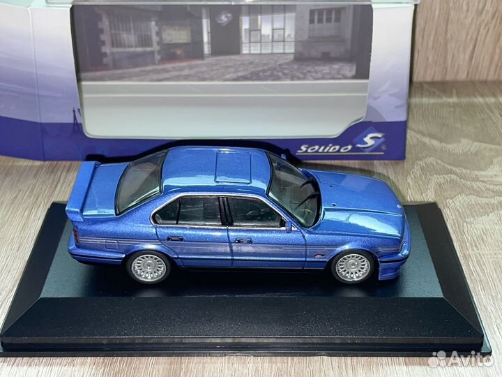 1:53 Solido BMW 5-er e34