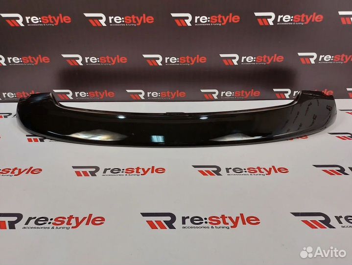 Спойлер Nissan NV200 L820