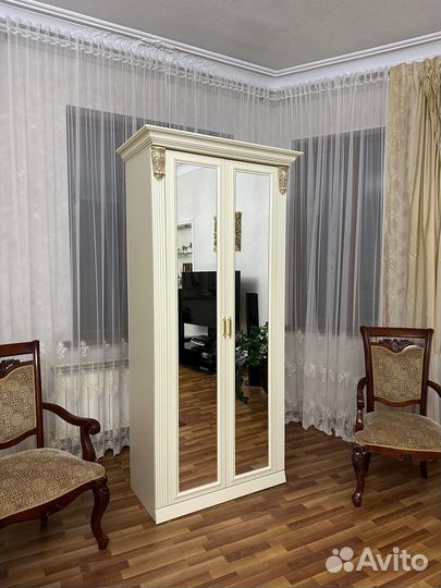 Новый Шкаф Глория с доставкой в отличном качестве