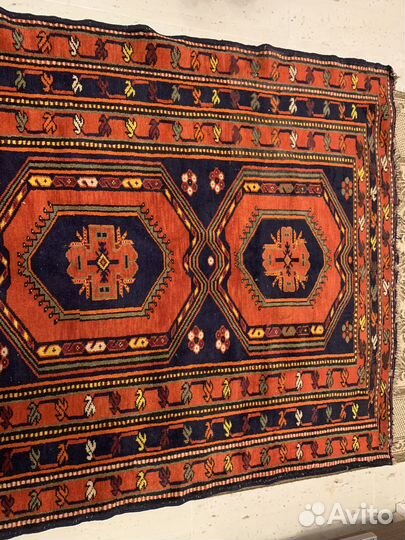 Шерстяной ковер