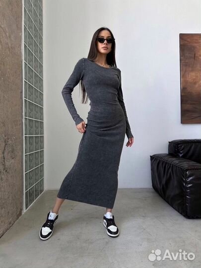 Платье женское