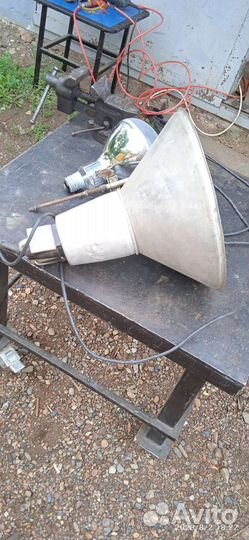 Платон под большой цоколь