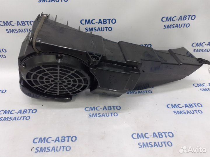 Сабвуфер Audi A6 C7 2.8