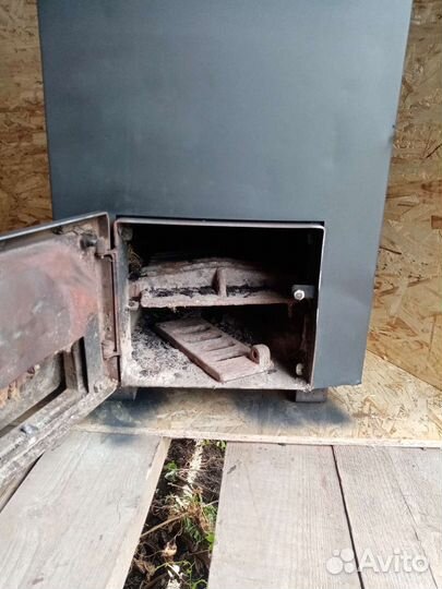 Печь для отопления дома, гаража