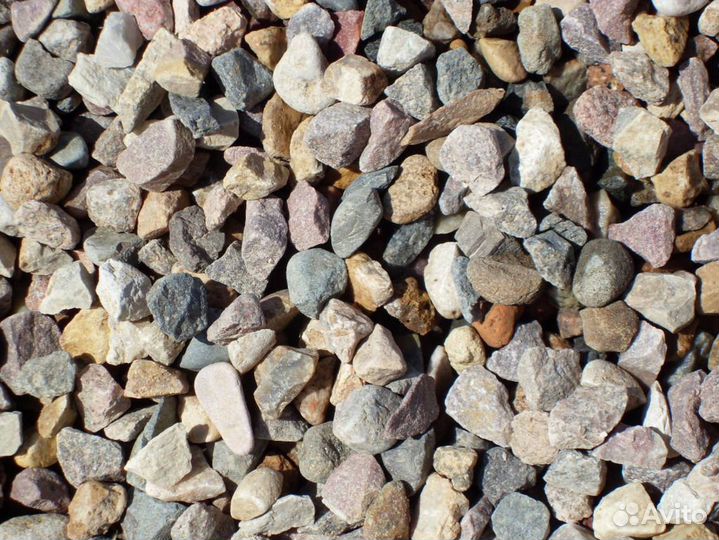 Щебень на гравии,граните,известняк в мешках,валом