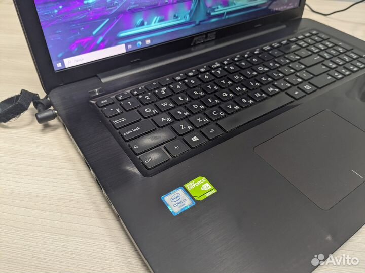 Мощный ноутбук Asus с большим экраном SSD/920mx