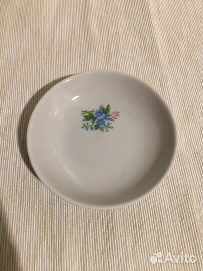 Фарфор блюдца сахарница