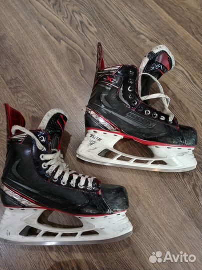 Хоккейные коньки bauer