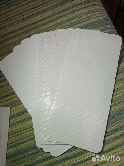 Плёнки и стекло на Honor 8x