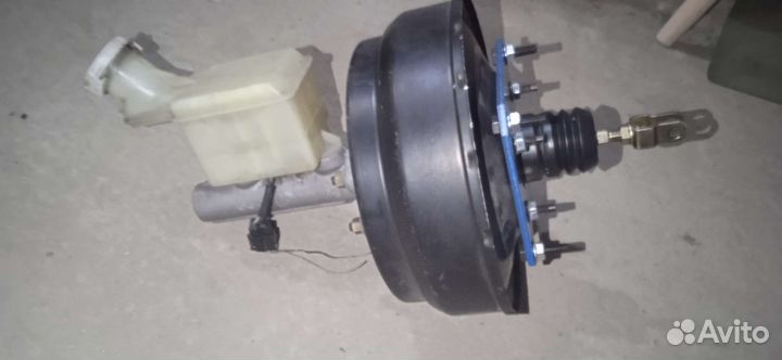 Вакуумный усилитель УАЗ Delica