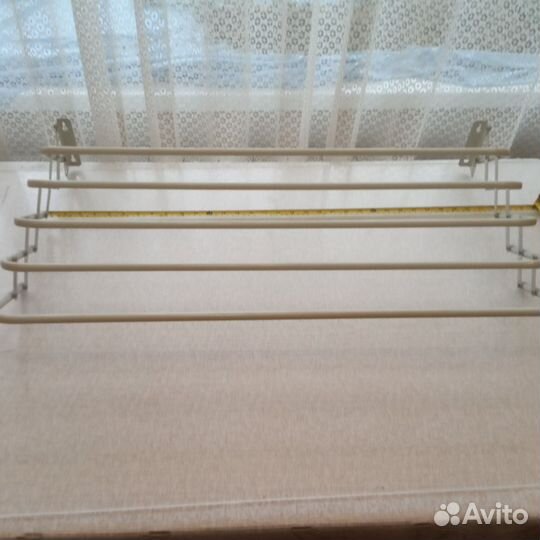 Вешалка для сушки белья,раздвижная,настенная