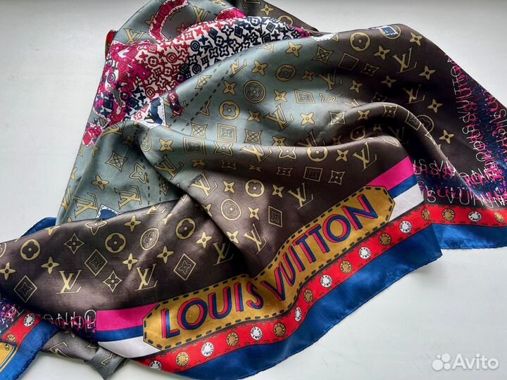 Платок винтажнаый Louis Vuitton