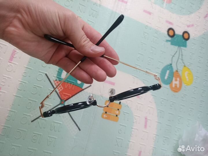 Солнцезащитные очки женские