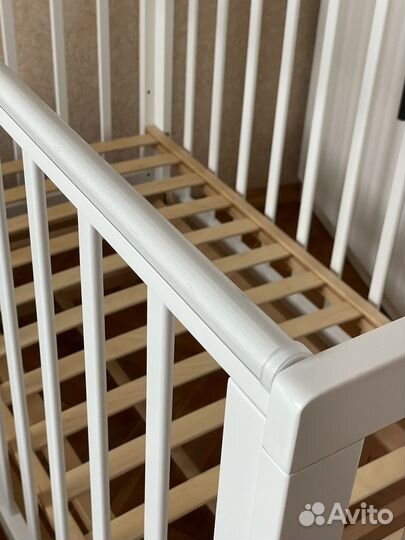 Детская кроватка 120х60 с маятником