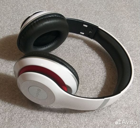 Беспроводные bluetooth наушники Intro