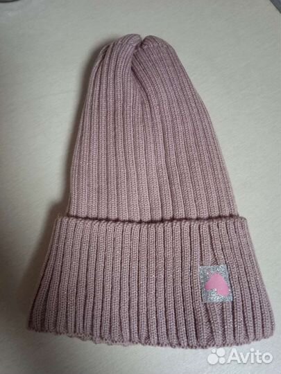 Шапка для девочки новая