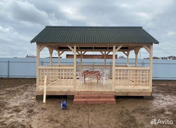 Летняя беседка