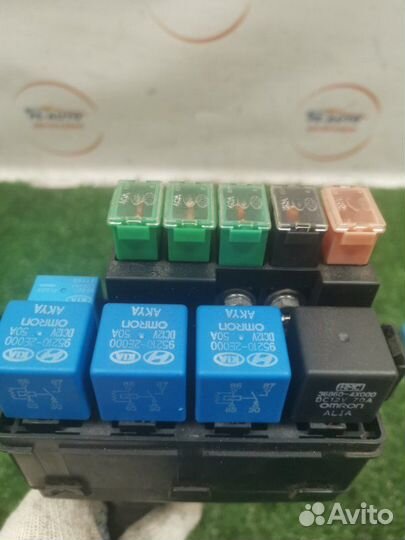 Блок предохранителей Kia Sportage 2 SUV 2.0 crdi