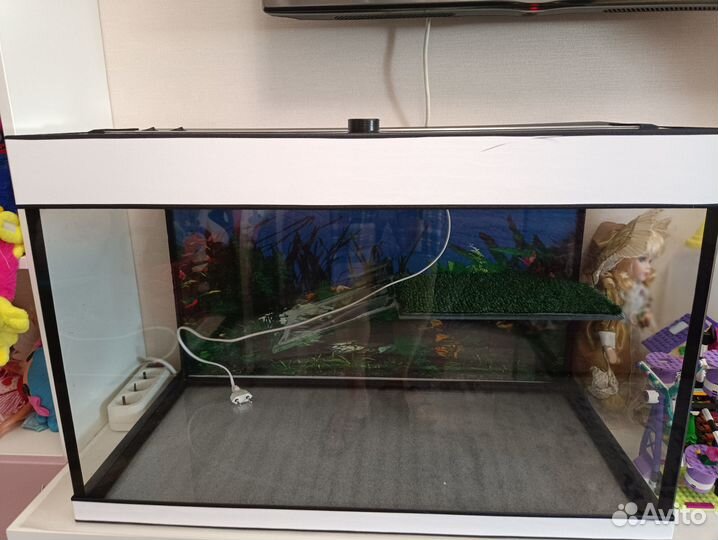 Продается аквариум для водных черепах