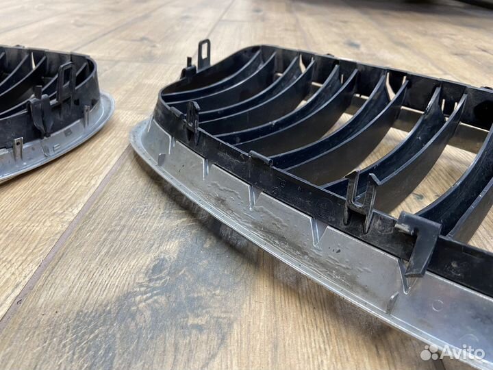 Ноздри решетки BMW X5 (e70) Оригинал