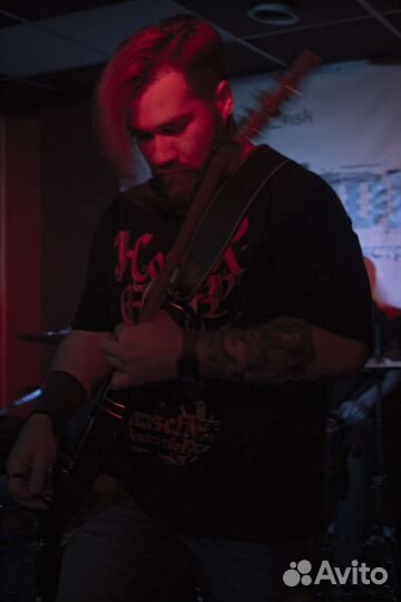 Уроки игры на гитаре и барабанах