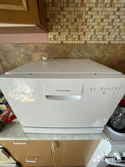 Посудомоечная машина Electrolux