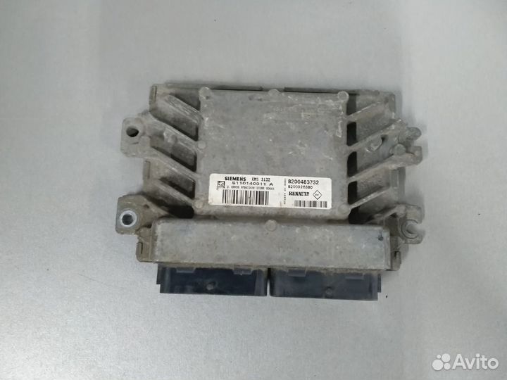 Блок управления двигателем Рено Сандеро 2009-2014г