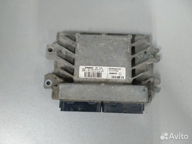 Блок управления двигателем Рено Сандеро 2009-2014г