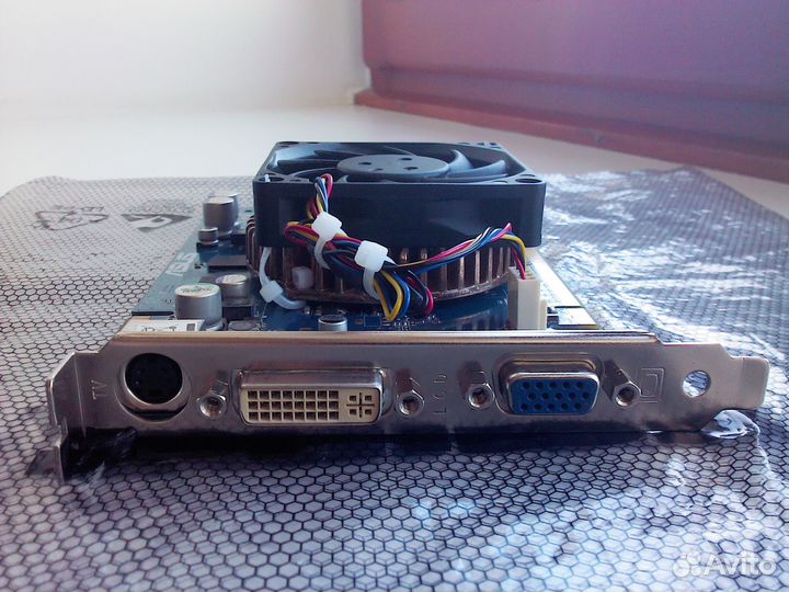 PCI-e/AGP Old School