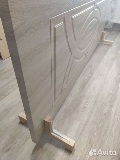 Держатель для дверей