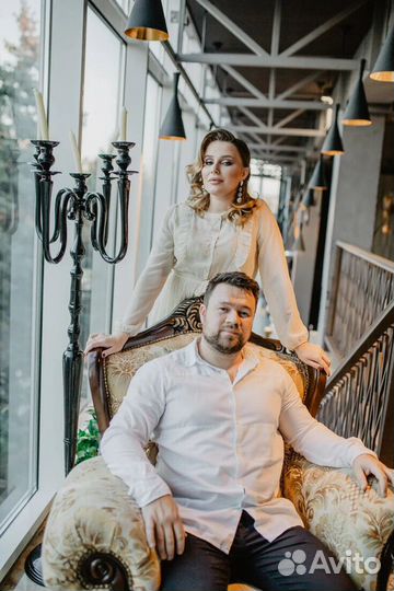 Ведущая и музыкант вокалисты на мероприятия