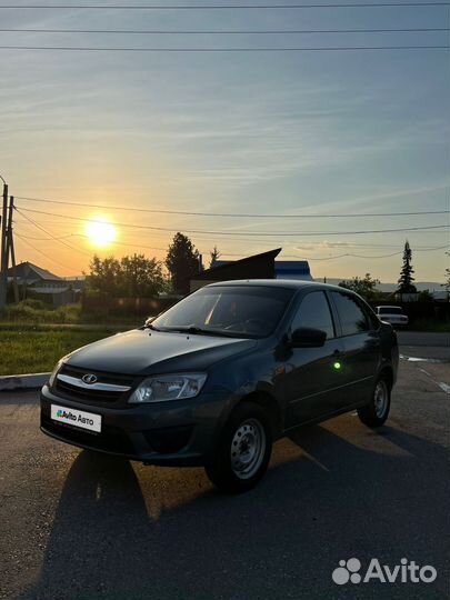 LADA Granta 1.6 МТ, 2015, 155 000 км
