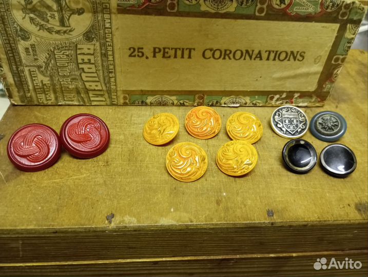 Пуговицы СССР разные