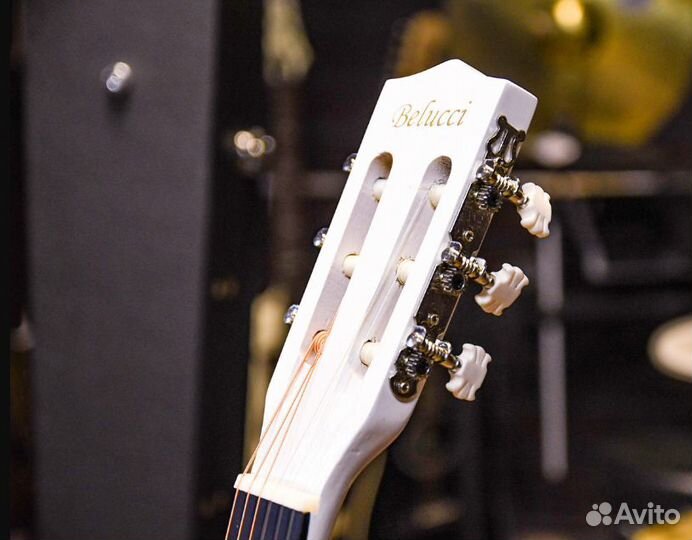 Классическая гитара для начинающих