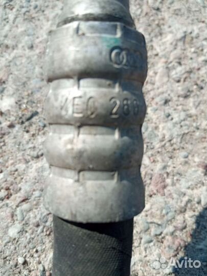 Audi A8 D3 трубка кондиционера