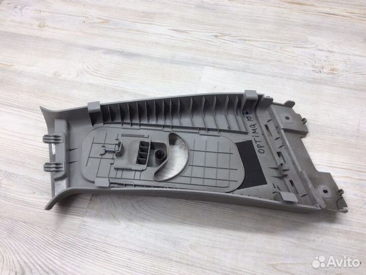 Обшивка стойки левая Kia Optima 3 2010-2015