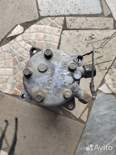 Компрессор кондиционера SD5H11 sanden