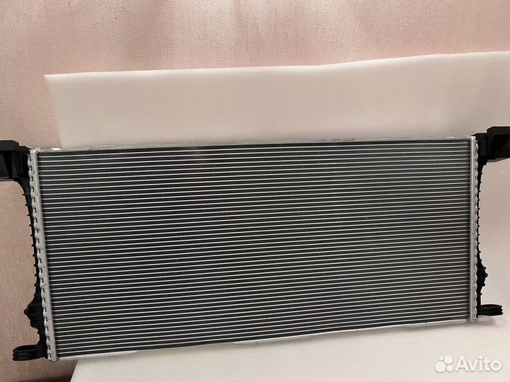 Радиатор охлаждения 971 Porsche Panamera 3,0