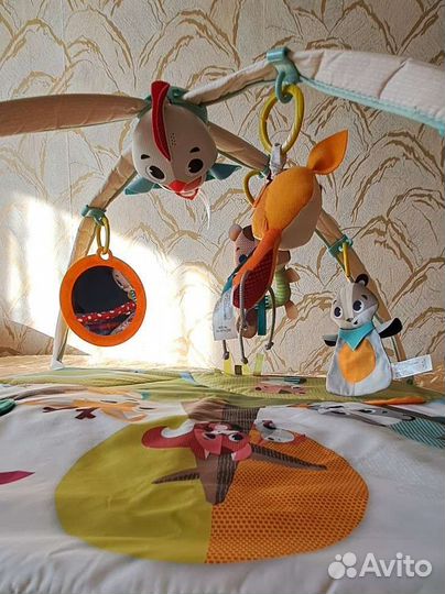 Развивающий коврик Tiny love