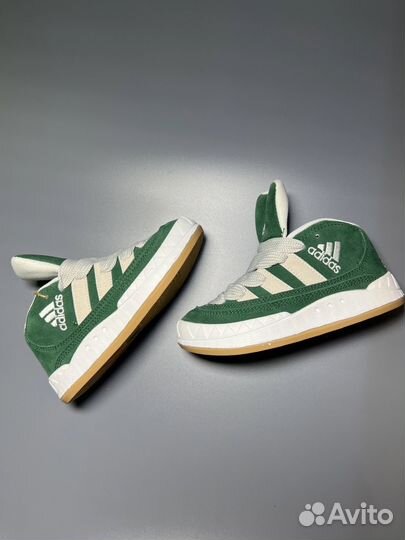 Кроссовки adidas детские