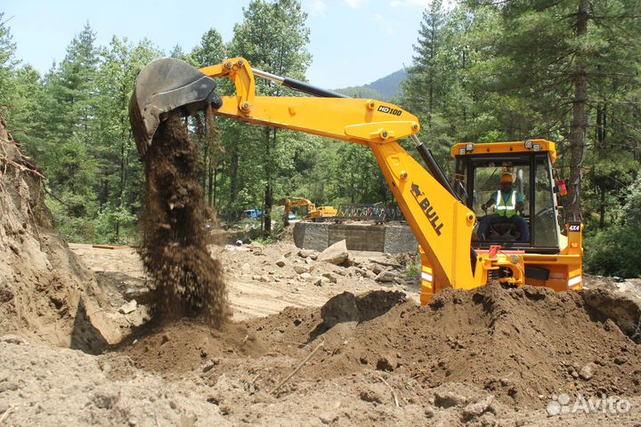 Экскаватор-погрузчик Bull HD100 Synchro-Shuttle, 2023