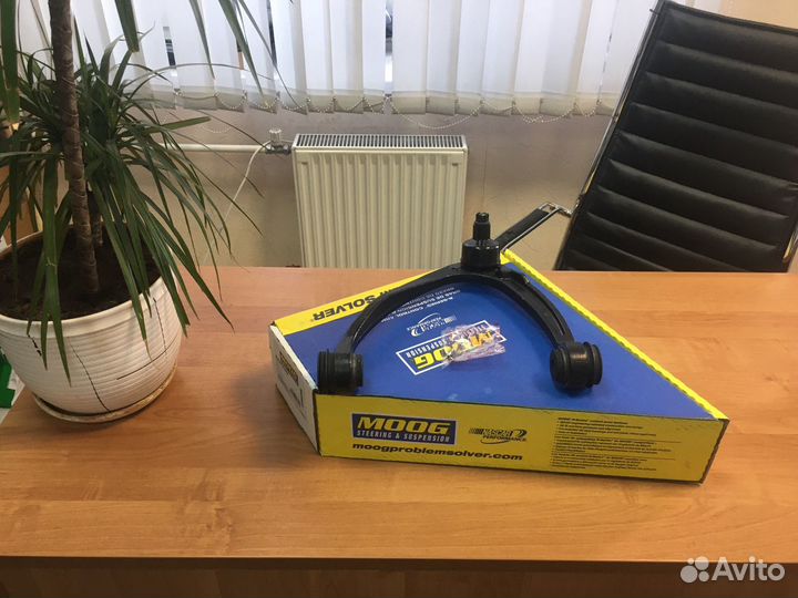 Рычаг передний верхний Escalade 2007-2014 LH