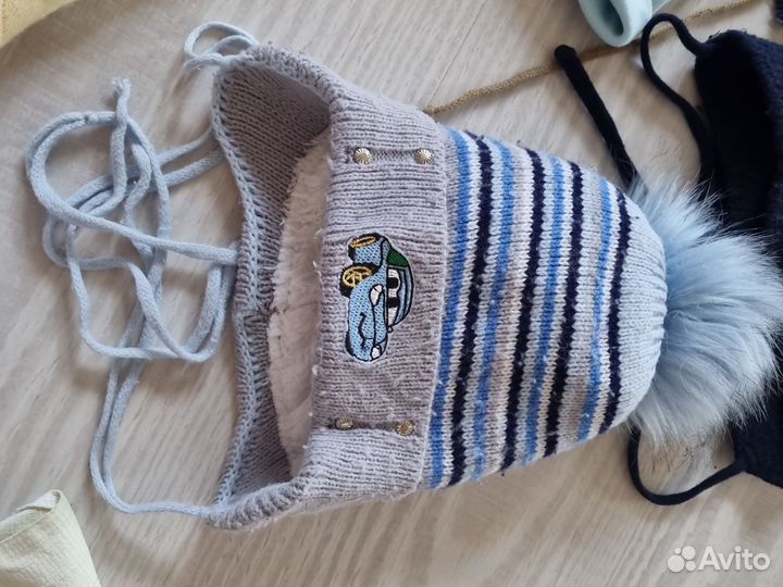 Шапки на мальчика 44 46 48 пакетом