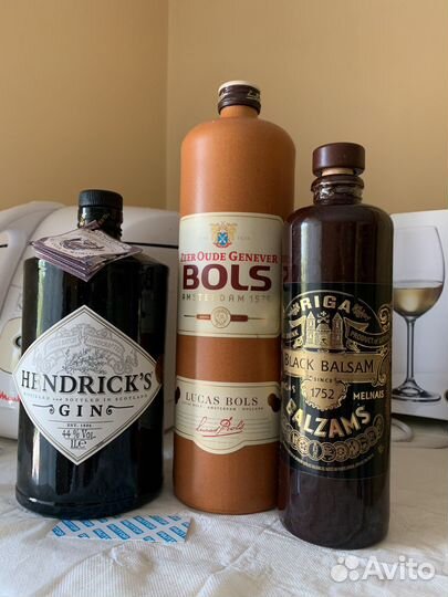 Бутылка от голландского джина, англ джина