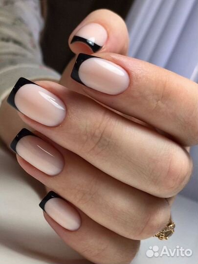 Мастер маникюра и педикюра