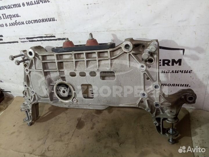 Подрамник передний VW Passat