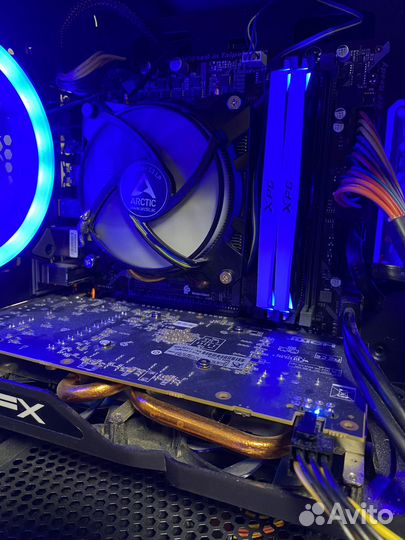 Материнская плата с процессором