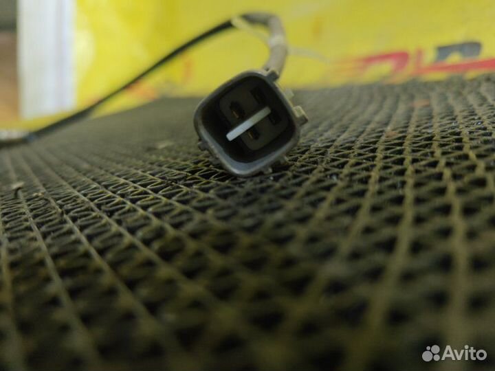 Датчик кислородный Toyota Harrier ACU15W 2azfe