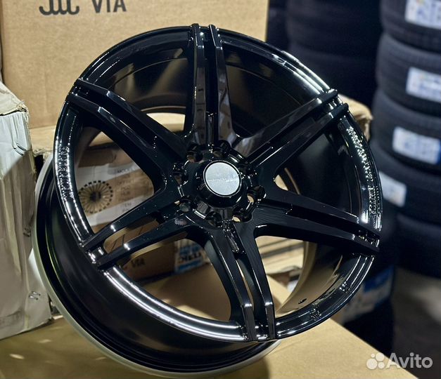 R15 4x100 Work Gloss Black